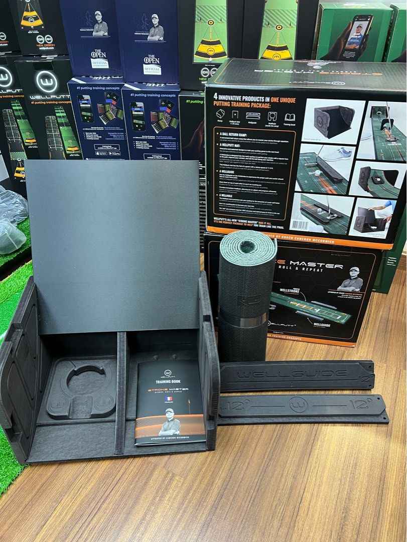 NEW StrokeMaster WellPutt Putting Set - 8.2ft Putting Mat + Manual + Box