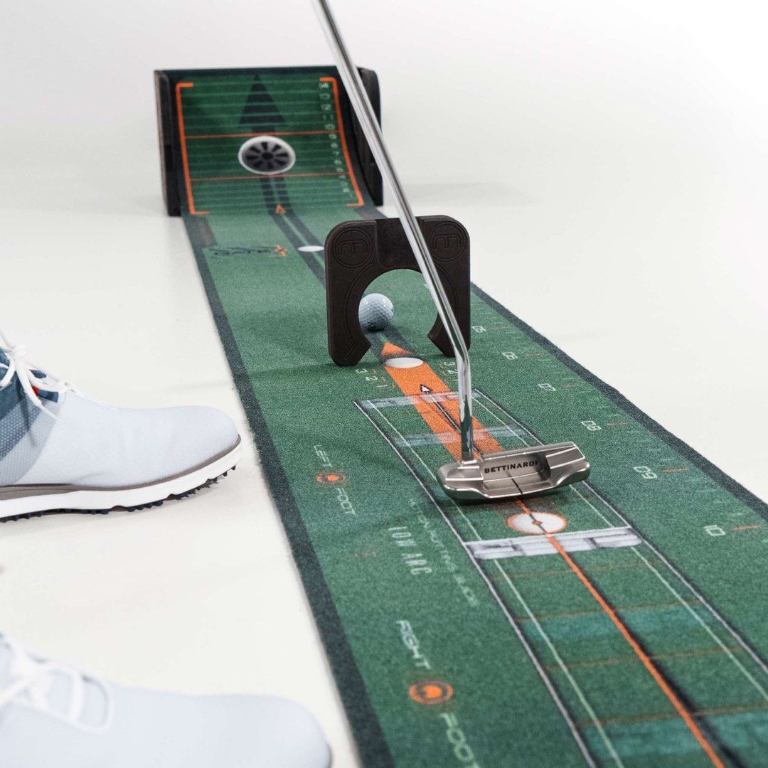 NEW StrokeMaster WellPutt Putting Set - 8.2ft Putting Mat + Manual + Box