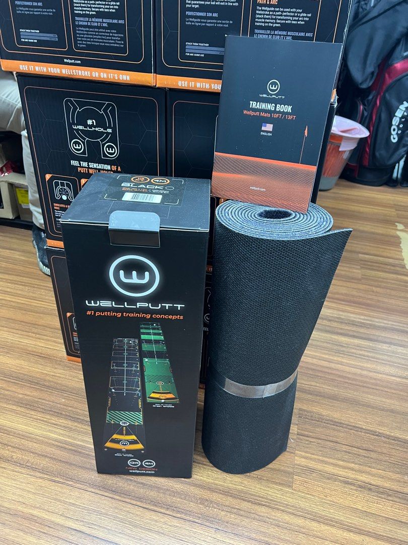 NEW WellPutt 4m Putting Mat - Classic (BLACK) Putting Mat + Manual + Box