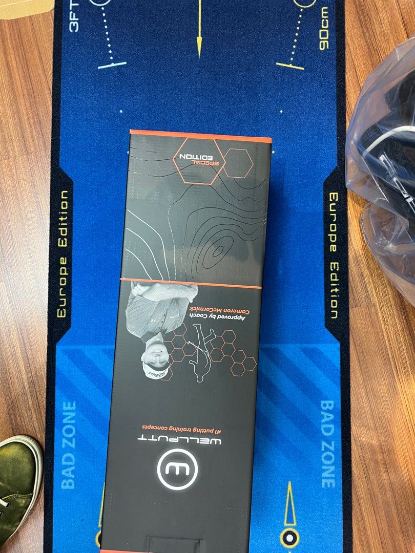 NEW WellPutt 4m Putting Mat - Europe Edition Putting Mat + Manual + Box